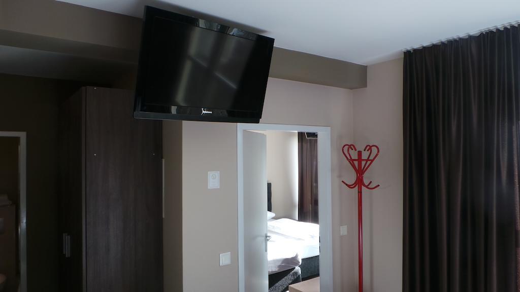 In Hotel Βερολίνο Δωμάτιο φωτογραφία